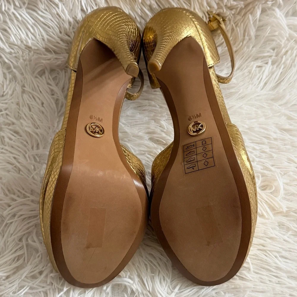 MICHAEL Michael Kors Tiegan Metallic Embossed Dress Sandals In Gold Size 6.5